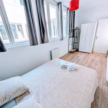 Le Porchaire - 2ch - Elegant Spacieux Et Calme Au Centre De - Futuroscope A 20 Min Apartment Poitiers