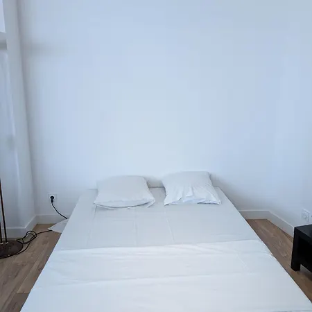 Appartement Le Porchaire - 2ch - Elegant Spacieux Et Calme Au Centre De - Futuroscope A 20 Min Poitiers