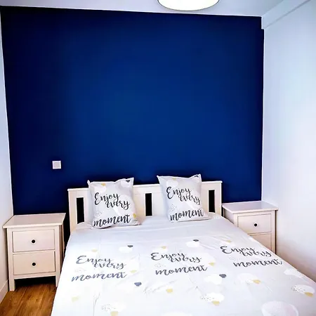 Le Porchaire - 2ch - Elegant Spacieux Et Calme Au Centre De - Futuroscope A 20 Min Poitiers