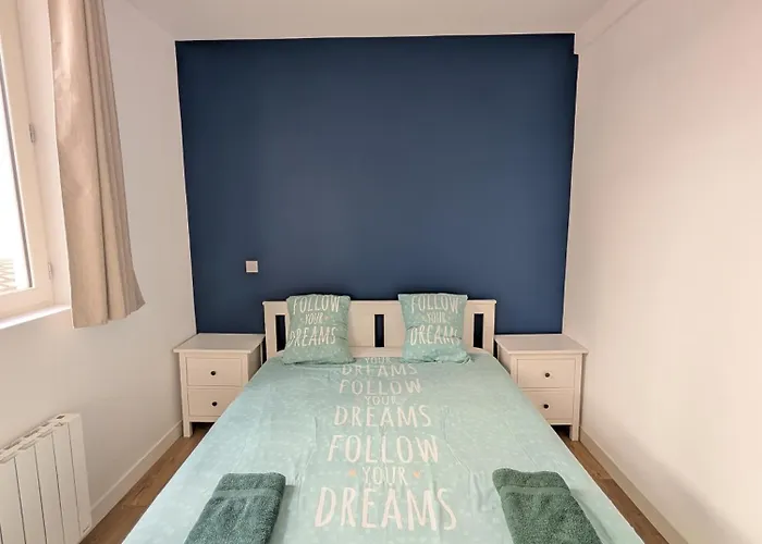 Le Porchaire - 2ch - Elegant Spacieux Et Calme Au Centre De - Futuroscope A 20 Min Апартаменты Пуатье